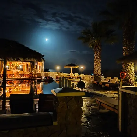 Hotel Manos