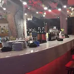 Manos 4*