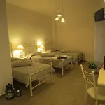 Hotell Manos Karterados (Santorini)