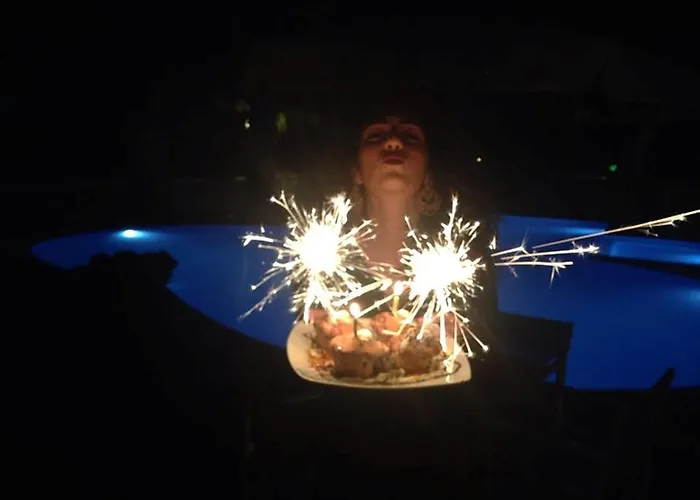 Manos 카르테라도스